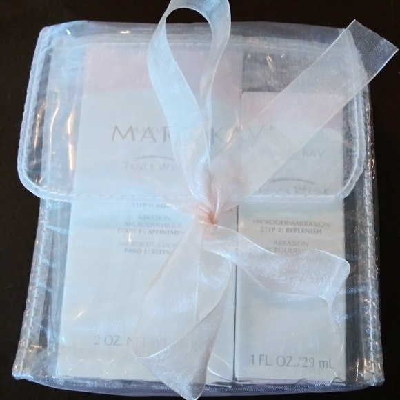 TimeWise Microdermabrasion Set - Picture 2 of 3